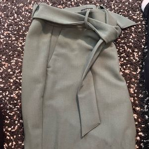 LOFT business casual green (jade) pants with fabric belt